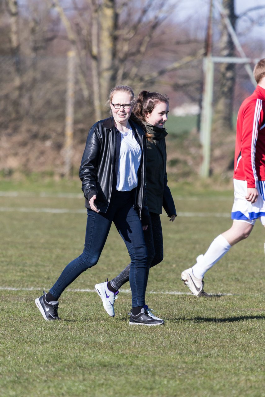 Bild 353 - Herren TSV Wiemersdorf - TuS Hartenholm III : Ergebnis: 2:1